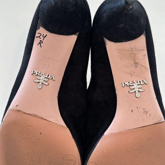 Prada Calzature Donna Black Suede D’Orsay Pointed Toe Heels Pumps Size 37 - Picture 8 of 10